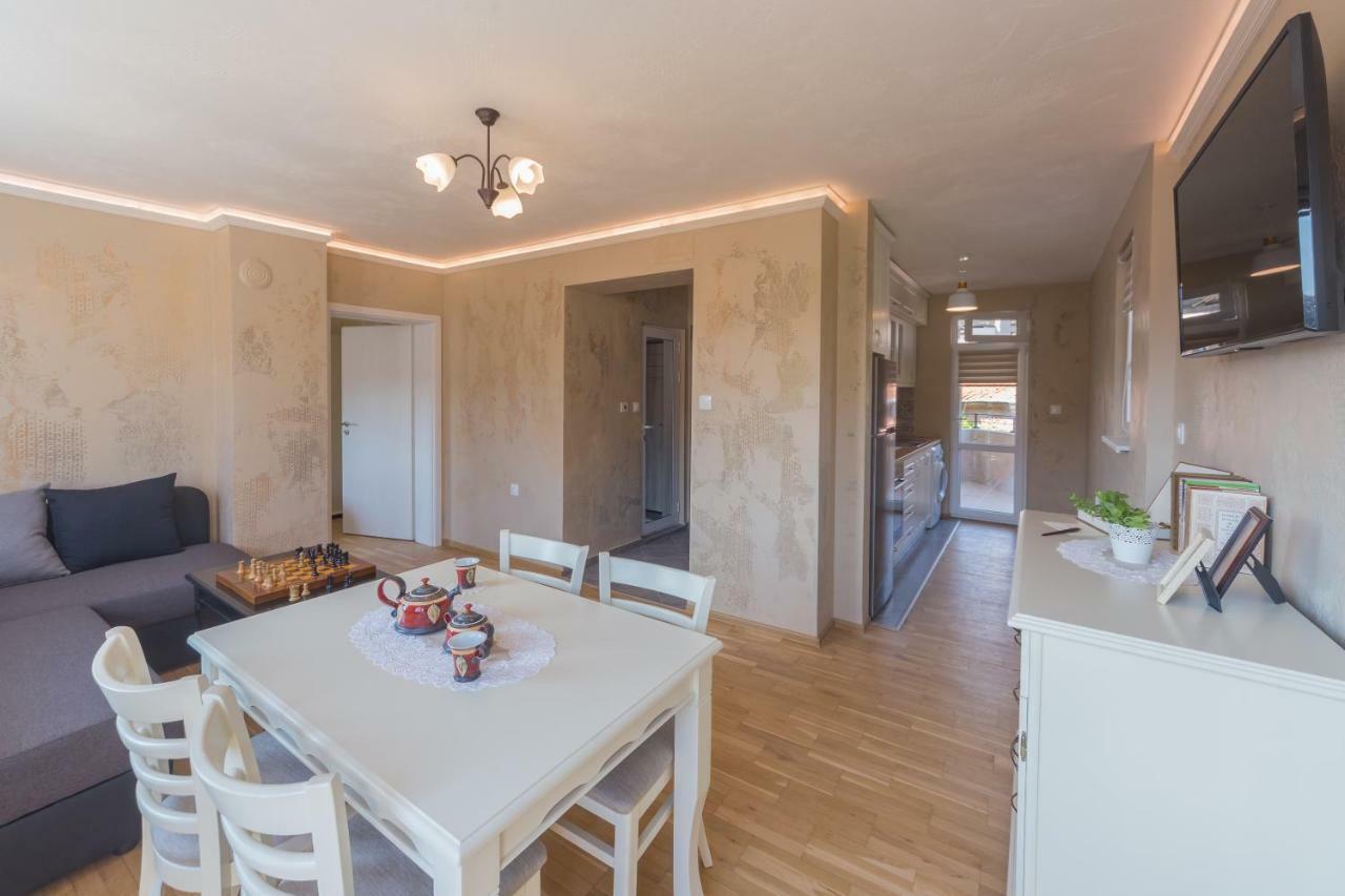 Kosev Apartment Veliko Tarnovo Luaran gambar