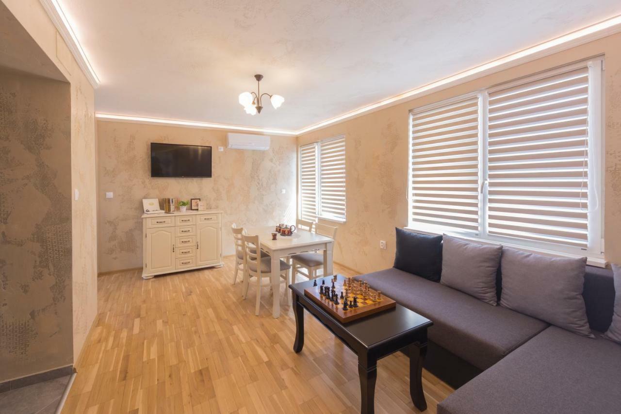 Kosev Apartment Veliko Tarnovo Luaran gambar